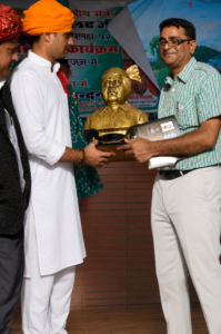 sachin-piolet-laxman-vyas-2
